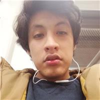 Estudiante del último curso de ingeniería civil en la universidad politécnica de catalunya (barcelona), especialidad en la parte de números, cálculos y/o matemáticas