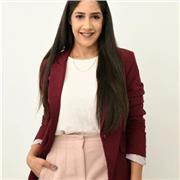 I give lessons not only 1:1 but also to groups, both children and adults.