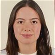 Estudiante universitaria apasionada por la enseñanza, empática y versátil, con más de 3 años de experiencia en el sector. 