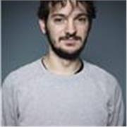 SEO Specialist da molti anni, insegno come affrontare con metodo analitico, strategico e operativo questa disciplina di marketing per aziende che necessitano avere più visibilità e revenue