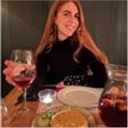 Doy clases particulares de inglés. Soy inglesa y una auxiliar