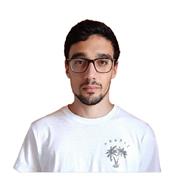 Fornisco lezioni private a ragazzi e ragazze delle scuole medie e superiori, adeguandole alle loro esigenze.