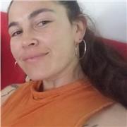 Profesora de letras de la UNLP . Dinámica de trabajo divertida, multidisciplinaria y metódica