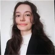 Offro aiuto nello studio. Credo in un approccio che unisca metodo e creatività, per costruire motivazione  nell'apprendimento