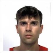 Offro lezioni private a bambini di scuola media e/o elementari, adattandole alle loro esigenze.