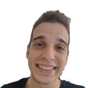 Italiano nativo, ho sempre desiderato insegnare e mi piacerebbe essere utile a chi ha bisogno di imparare la lingua di Dante!