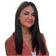 Profesora titulada en grado de fundamentos de la arquitectura imparte clases de forma presencial y online. 