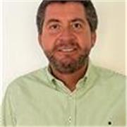 Profesor de Primaria y especialista en Música e Inglés ofrece clases de guitarra y ukelele, refuerzo en lengua, matemáticas y sociales