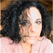 Ciao sono Cristina, ho la maturità scientifica e una passione per l’architettura, i libri e il cinema.