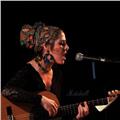 Técnica vocal/ vocal coaching/ interpretación. cantante de diversos géneros musicales y graduada superior en cante flamenco