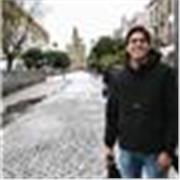 Profesor titulado en ciencias del deporte (título equivalente en españa). Estudio de Master y experiencia en entrenamiento persona