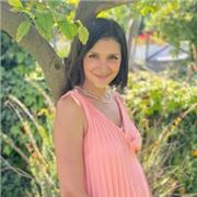 Laureata in direzione aziendale