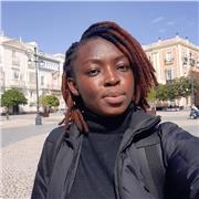 Estudiante titulada en español pero con el francés como lengua nativa, imparte clases de forma online y presencial.