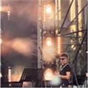 laureato al conservatorio offro lezioni di chitarra e di musica in generale