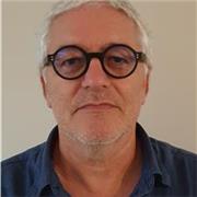 Cours de piano à domicile, débutants et intermédiaires, adaptés aux besoins et souhaits de l'élève.