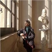 Neolaureata in Lingue, Culture, Letterature e Traduzioni, impartisco lezioni private di inglese, portoghese e italiano a studenti dalle elementari al liceo