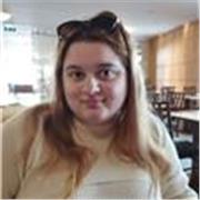 Joven con bachillerato terminado estudiando actualmente un ciclo superior, buena a de explicar y hacer entender