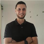 Tutorials auf Spanisch und Englisch mit Schwerpunkt auf sozialen Interaktionen