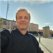 Profesor de Contabilidad graduado en Ciencias Económicas