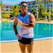 Entrena, baila y transforma tu vida con Fernando Cervantes: fuerza, cardio, zumba y diversión en cada sesión
