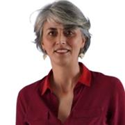 Offro lezioni a bambini di scuole elementari e medie. Creazione di un ambiente di apprendimento positivo e stimolante.