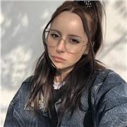 Insegnante di inglese disponibile per lezioni/ripetizioni online