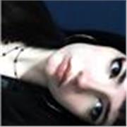 Persona con un C1 de inglés y un B1 de italiano. Capacidad para la enseñanza, empatía, paciente y puntual.
