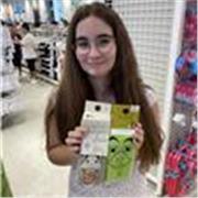 Soy una alumna de Segundo de bachillerato con media de 8, y un 9,9 en inglés. Dispuesta a enseñar a niños de primaria y ESO.