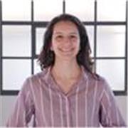 Arquitecta con experiencia dando clases privadas de matemáticas, dibujo técnico, catalán, castellano, inglés, tecnología, física..