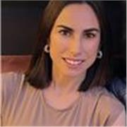 Maestra, educadora, bilingüe, estudiante, creativa, cercana, responsable y vocacional