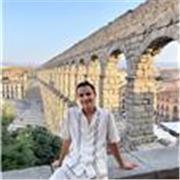 Soy un estudiante de Doctorado en Biotecnología, me gusta compartir conocimientos y tengo buena capacidad para explicarlos.