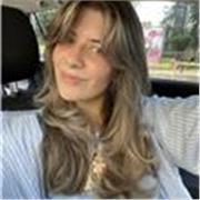 Laureata in psicologia e diplomata al liceo scientifico, offro aiuto compiti ma anche ripetizioni di inglese e matematica!