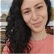 Italian tutor for all-level learners offering intensive grammar courses and workshops