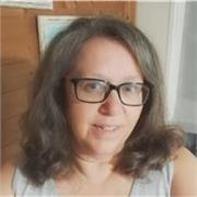 Locuteur natif anglais, peut fournir des cours formels, des exercices verbaux et des conversations informelles