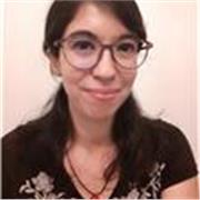 Profesora de materias relacionadas con psicología para adolescentes y adultos