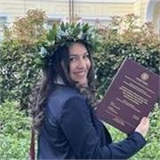 Laureata in Lingue e Letterature Straniere propone lezioni di francese per scuole medie e superiori