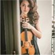 ¡Hola! ☺️ Mis clases de violín se adaptan a cada alumno: iniciación, acceso, técnica, repertorio, teoría y disfrute. 