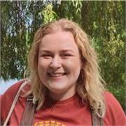 Atteindrez vos objectifs linguistiques avec une enseignante Anglaise pédagogue et patiente avec 9 ans d'expérience en France