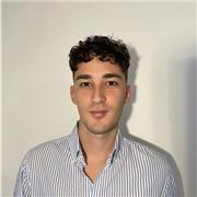 Offro supporto scolastico per studenti di elementari e medie nelle principali materie: matematica, italiano e inglese.