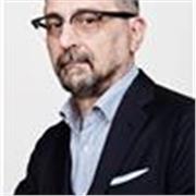 il mio approccio possa rappresentare un valore aggiunto per i Vostri progetti e aprire ancora di più le menti dei Vs alunni