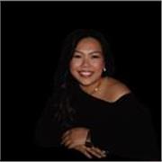 Native English speaker and business professional based in Madrid dedicated to teaching diverse students.