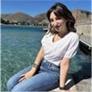 Laureata in psicologia clinica, pedagogia