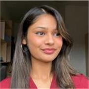 I would describe myself as patient, adaptable. My lessons are aimed at those wanting to pass interviews.
