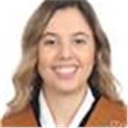 Profesora que imparte clases a alumnos de cualquier edad, en especial de ESO y Bachiller