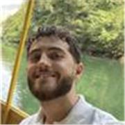 Effektiver und verständlicher Einzelunterricht mit Zejid Asipi für Schüler 