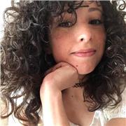 Laureata in Turismo culturale offre lezioni doposcuola per elementari e medie