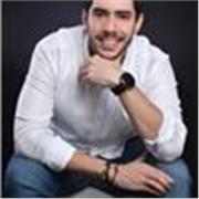 Docente de apoyo a deberes en áreas de Biología y Química