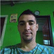 Aplicado a las matemáticas, persona que resuelve ejercicio utilizando cualquier método especifio