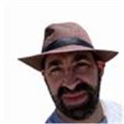 Profesor de Música imparte clases de guitarra para principiantes