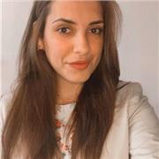 Laureanda magistrale in Economia in inglese offre lezioni di matematica, economia e inglese